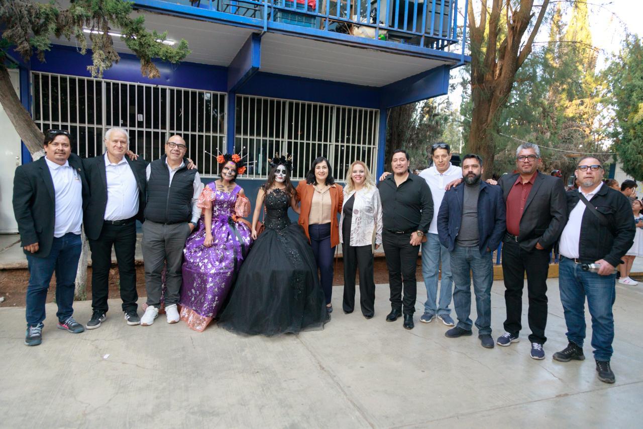 Honran alumnos de prepas UAZ a la memoria y la cultura con festival de Día de Muertos
