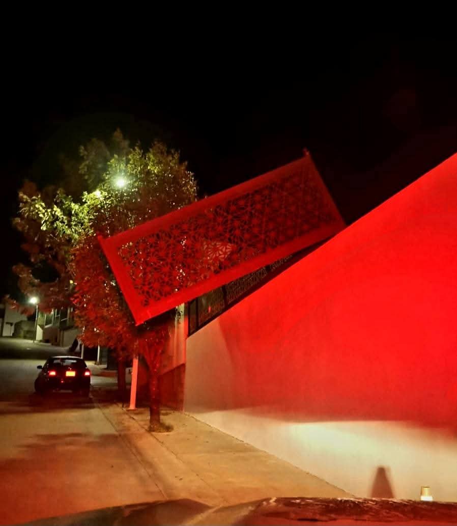 Causan fuertes vientos desperfectos en casa de Colinas del Padre