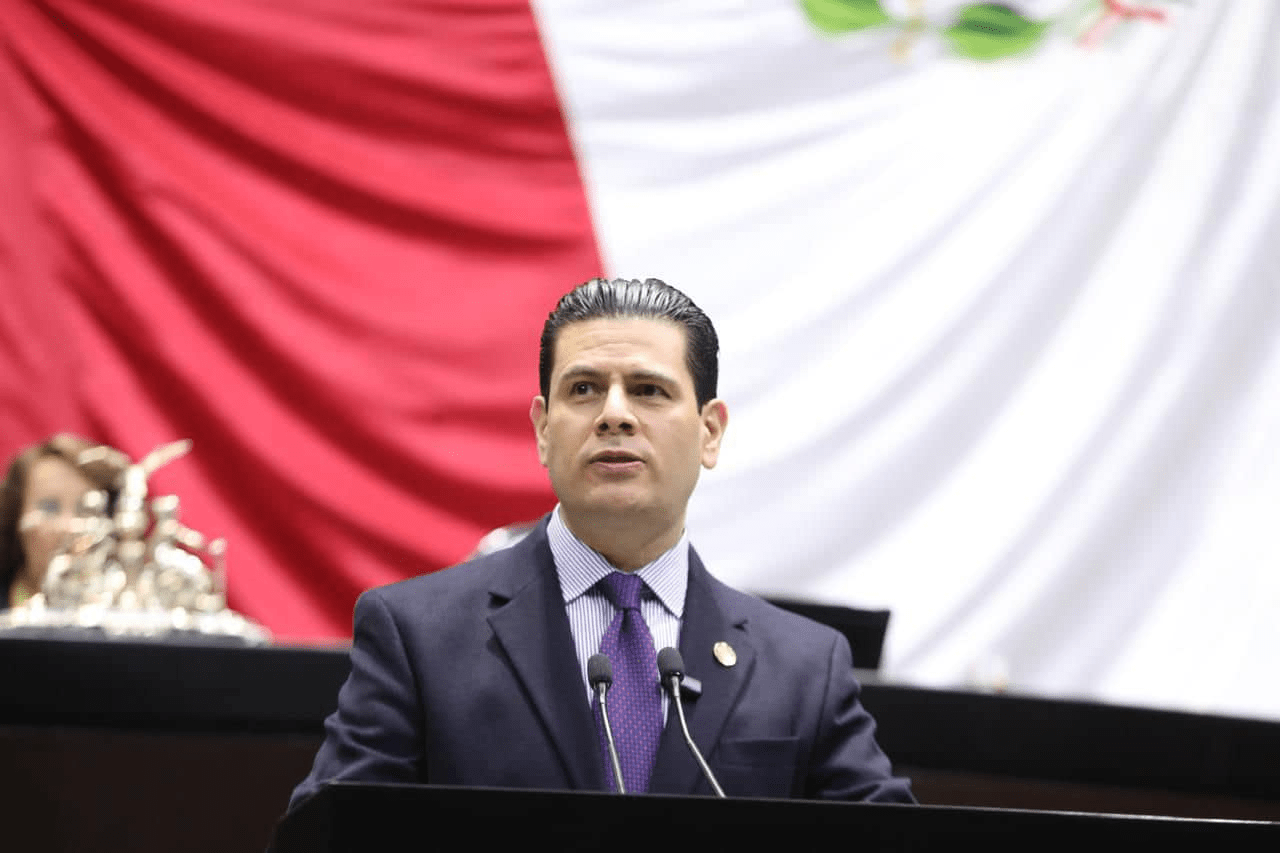 Presenta Miguel Alonso balance de primer año como diputado federal