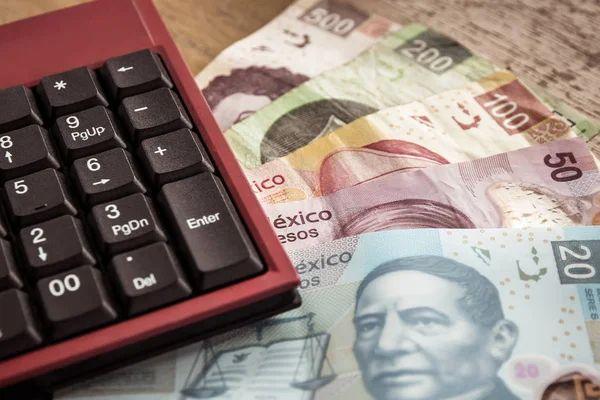 Aumenta la UMA 2026 y encarece trámites en México