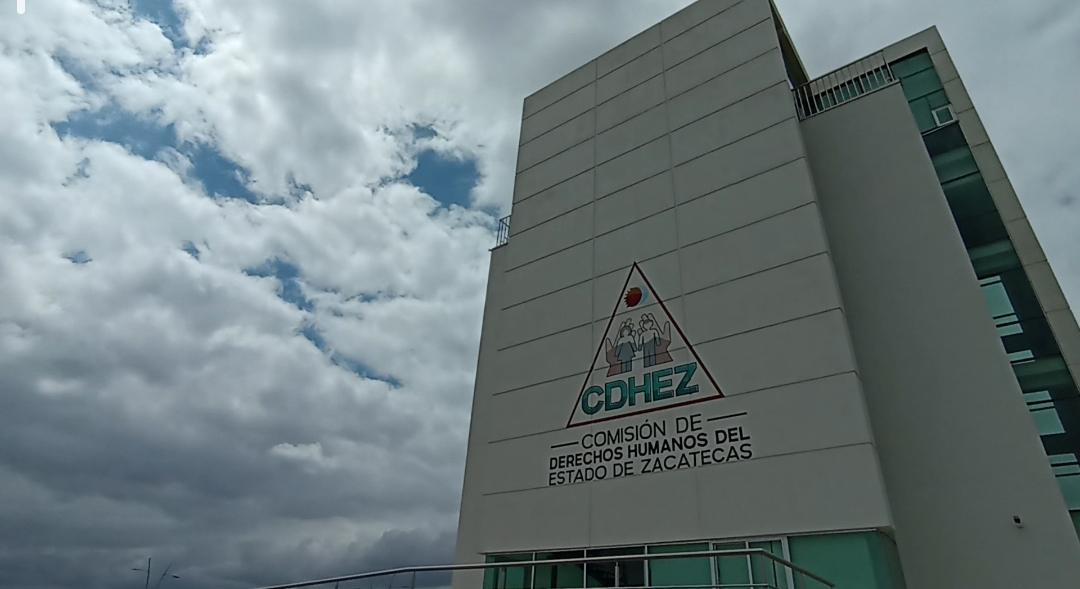 Denuncian transfobia en Preparatoria II de la UAZ