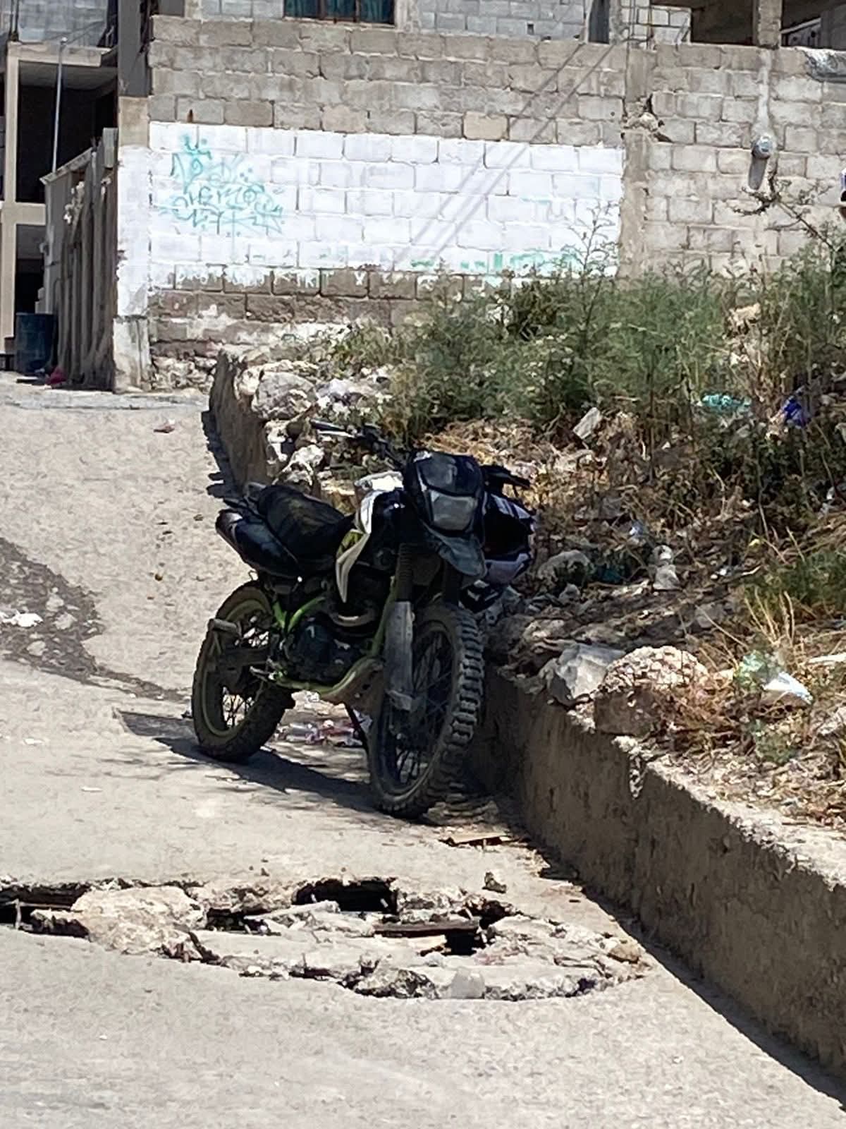 Alertan vecinos por alcantarilla dañada en Concepción del Oro