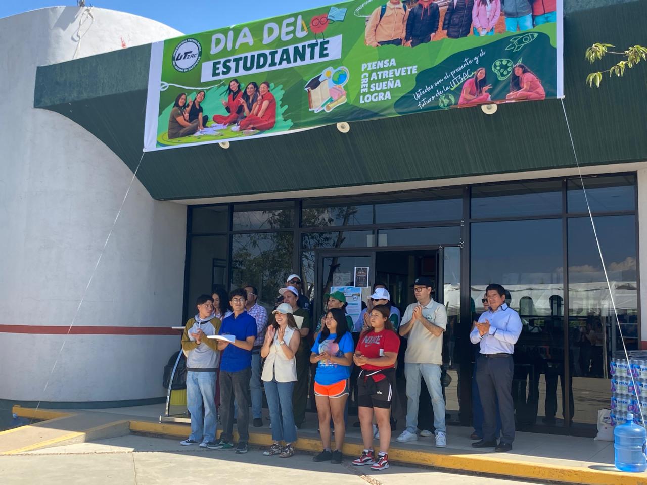 Celebra UTZac Día del Estudiante con integración universitaria
