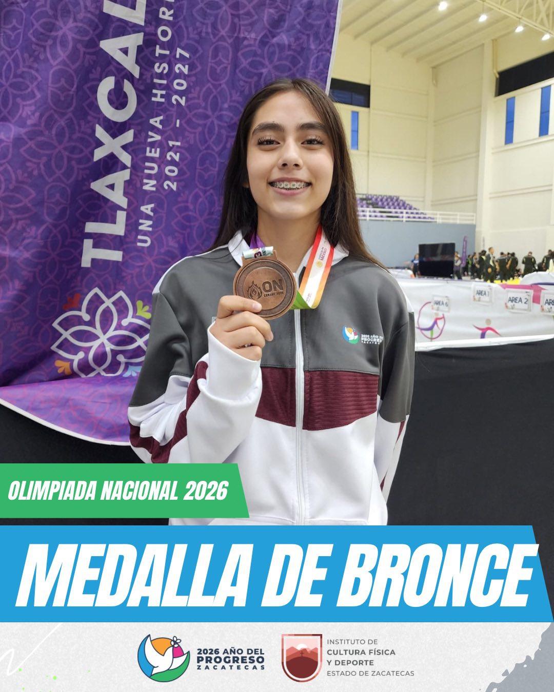 Gana Keyla Juárez presea de bronce en el taekwando de la Olimpiada Nacional