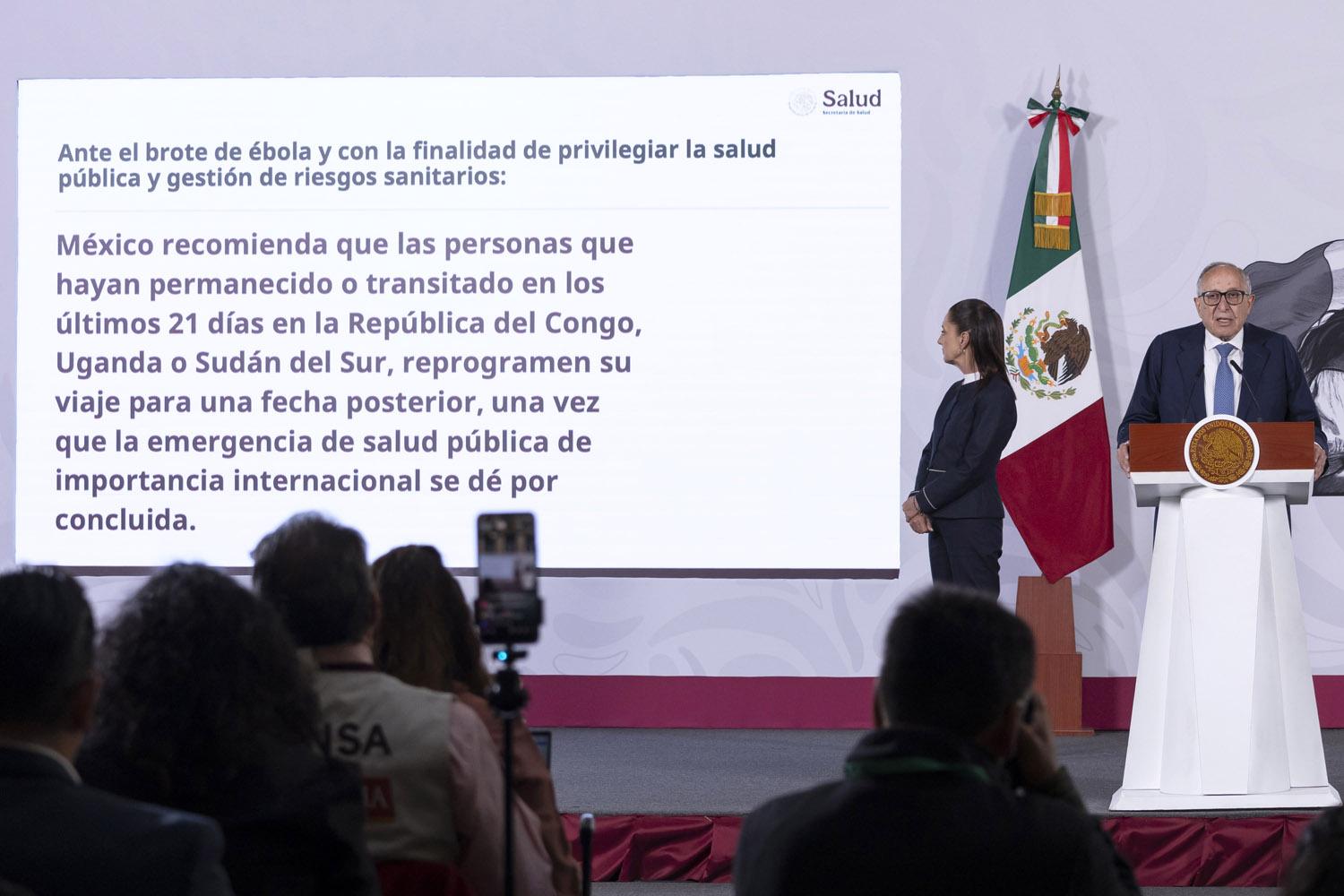 Refuerza México filtros sanitarios rumbo al Mundial por ébola