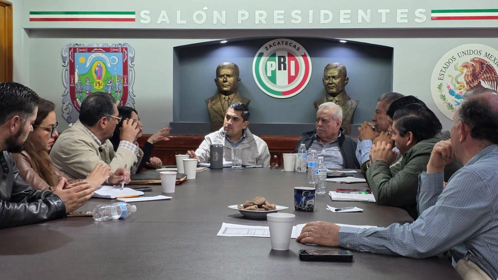 PRI insiste en alianza para enfrentar a Morena