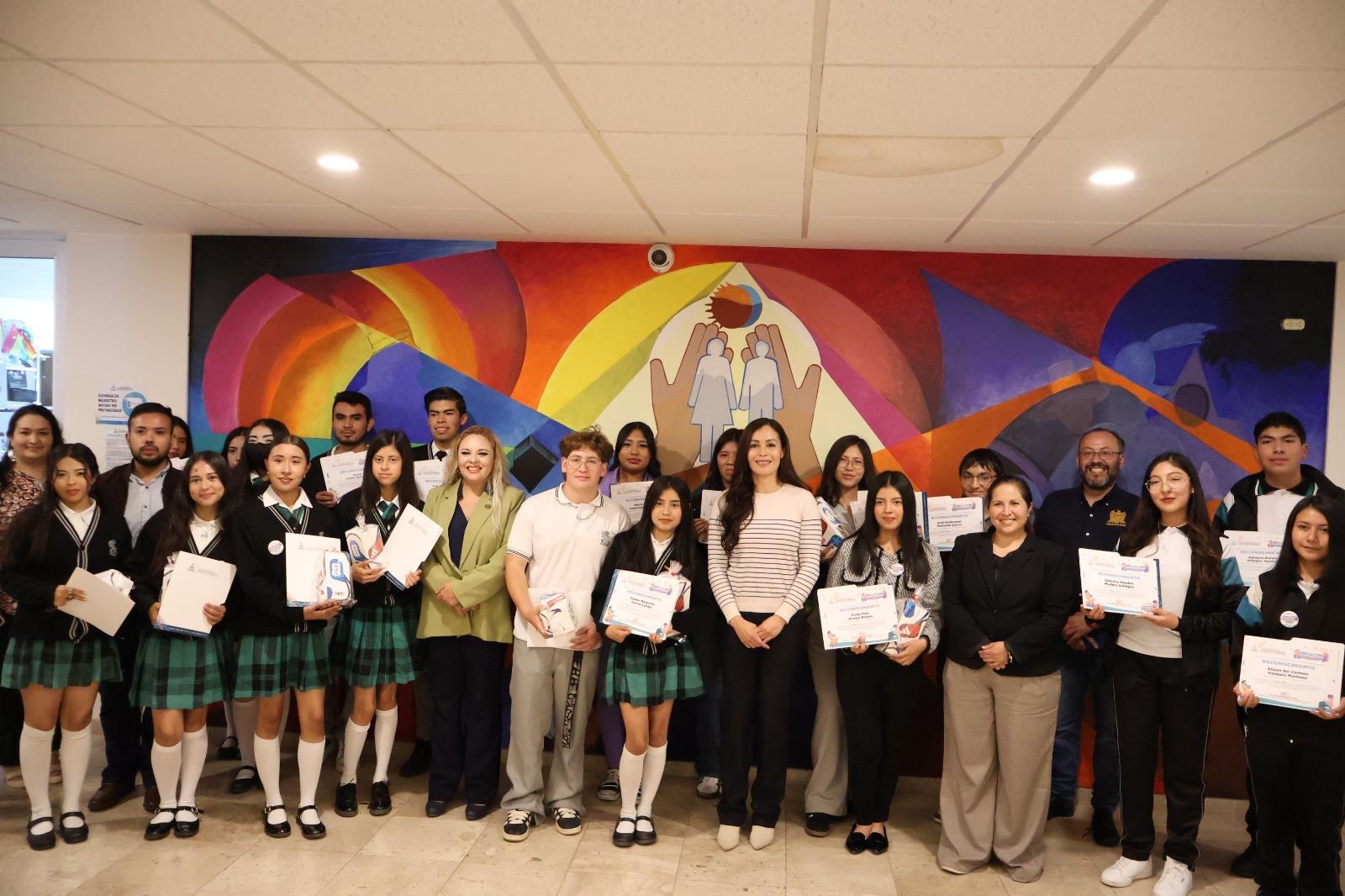 Premia CDHEZ a Promotores Juveniles de Derechos Humanos 2026