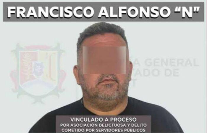 Enfrenta proceso excolaborador de Veytia por fosas clandestinas