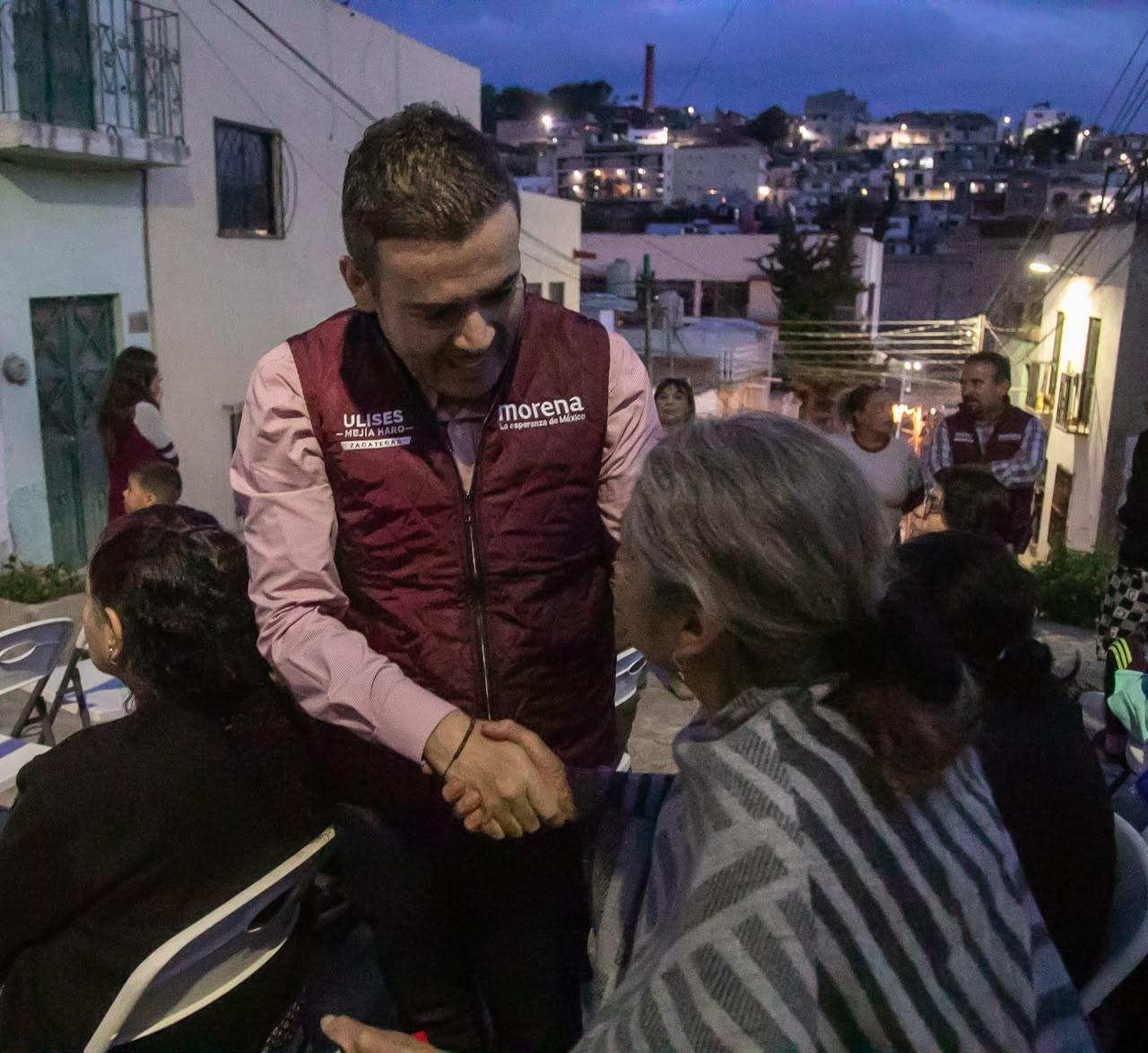 Defiende Ulises Mejía el fortalecimiento de Pemex y la CFE