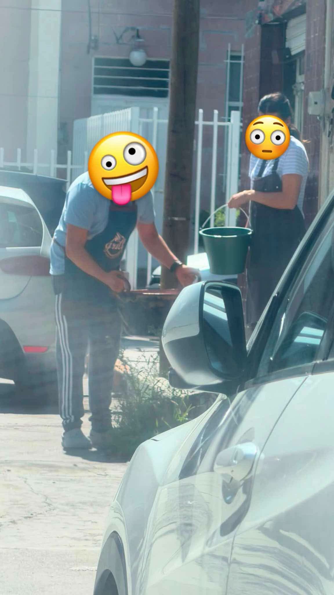 Denuncian vecinos vertido de desechos en calle de Fresnillo