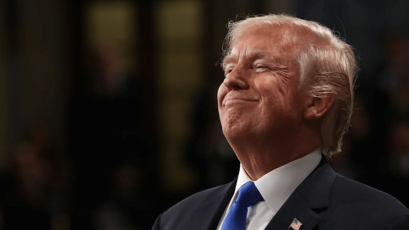 Celebra Trump traslado de producción de Toyota de México a Texas