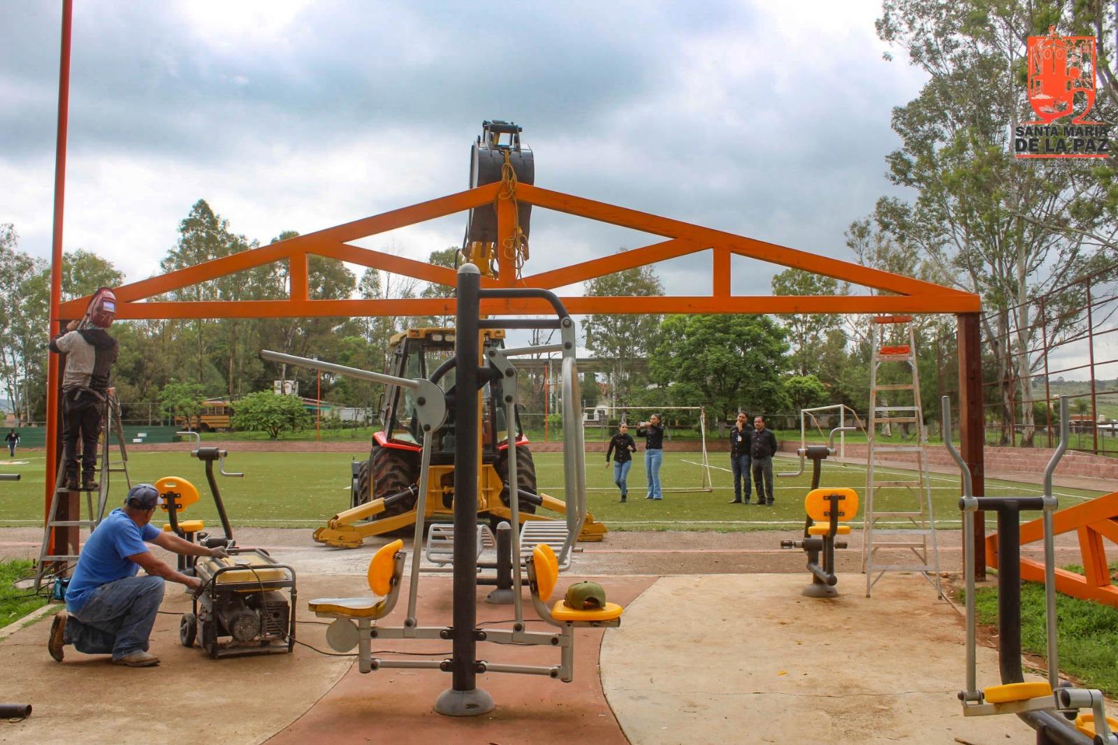 Entrega Santa María de la Paz techado de gimnasio