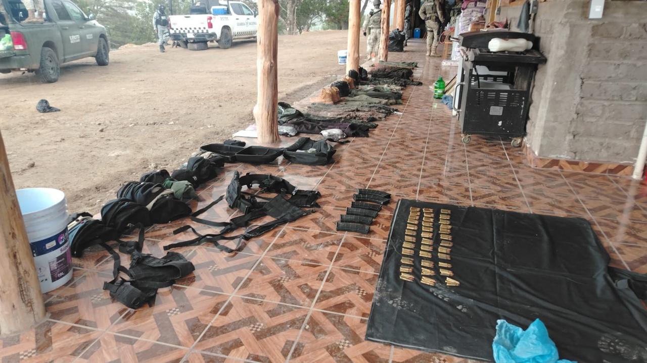 Liberan a mujer y bebé tras operativo contra grupo delictivo