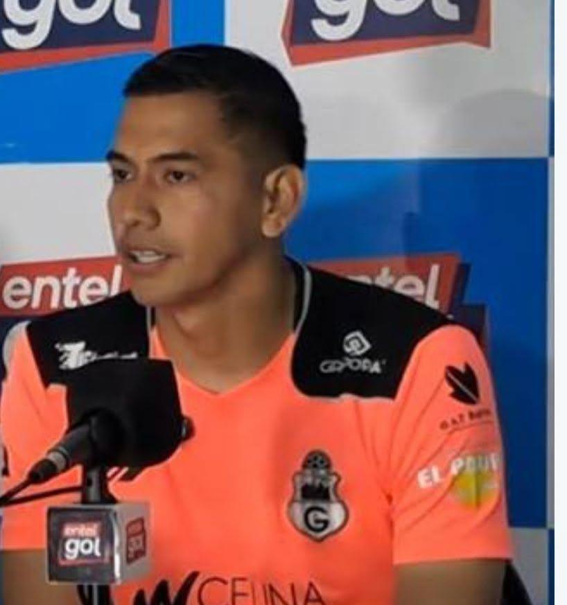 Amenazan a arquero boliviano y condicionan el partido con tres goles