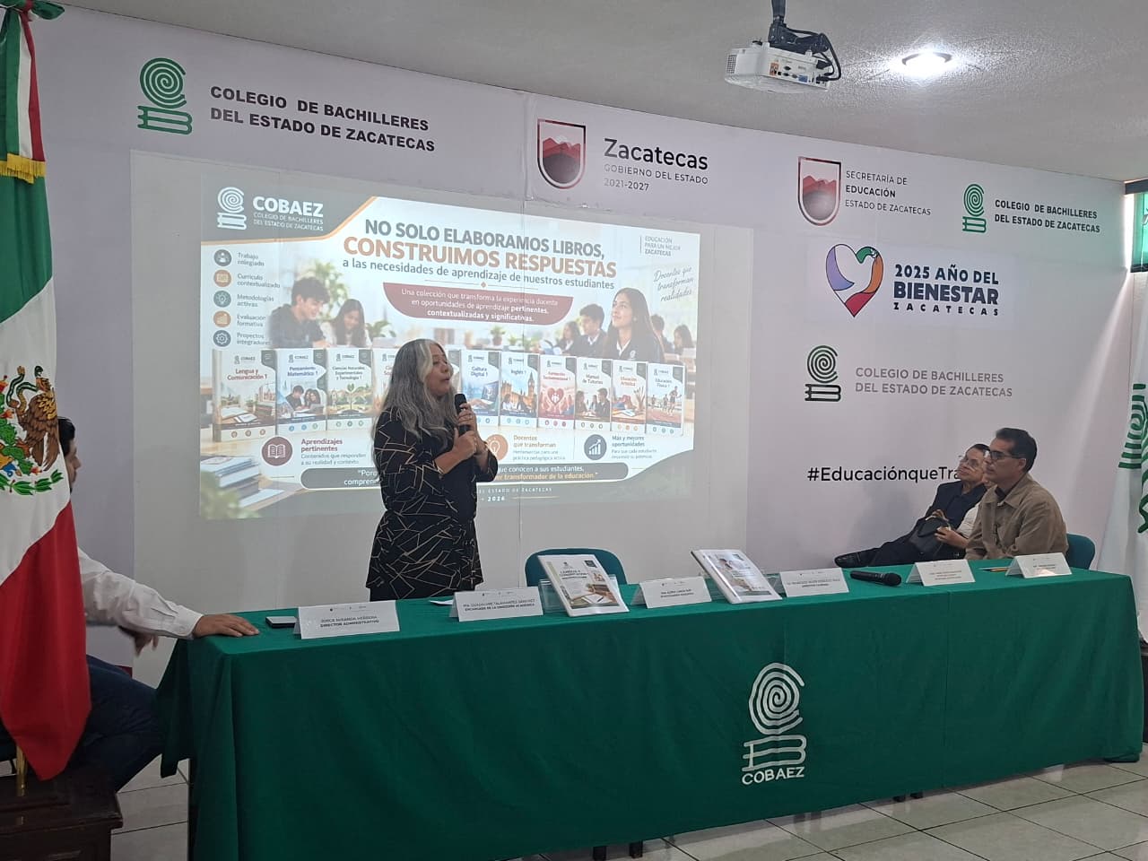 Crea Cobaez sus propios libros de texto para más de 5 mil alumnos